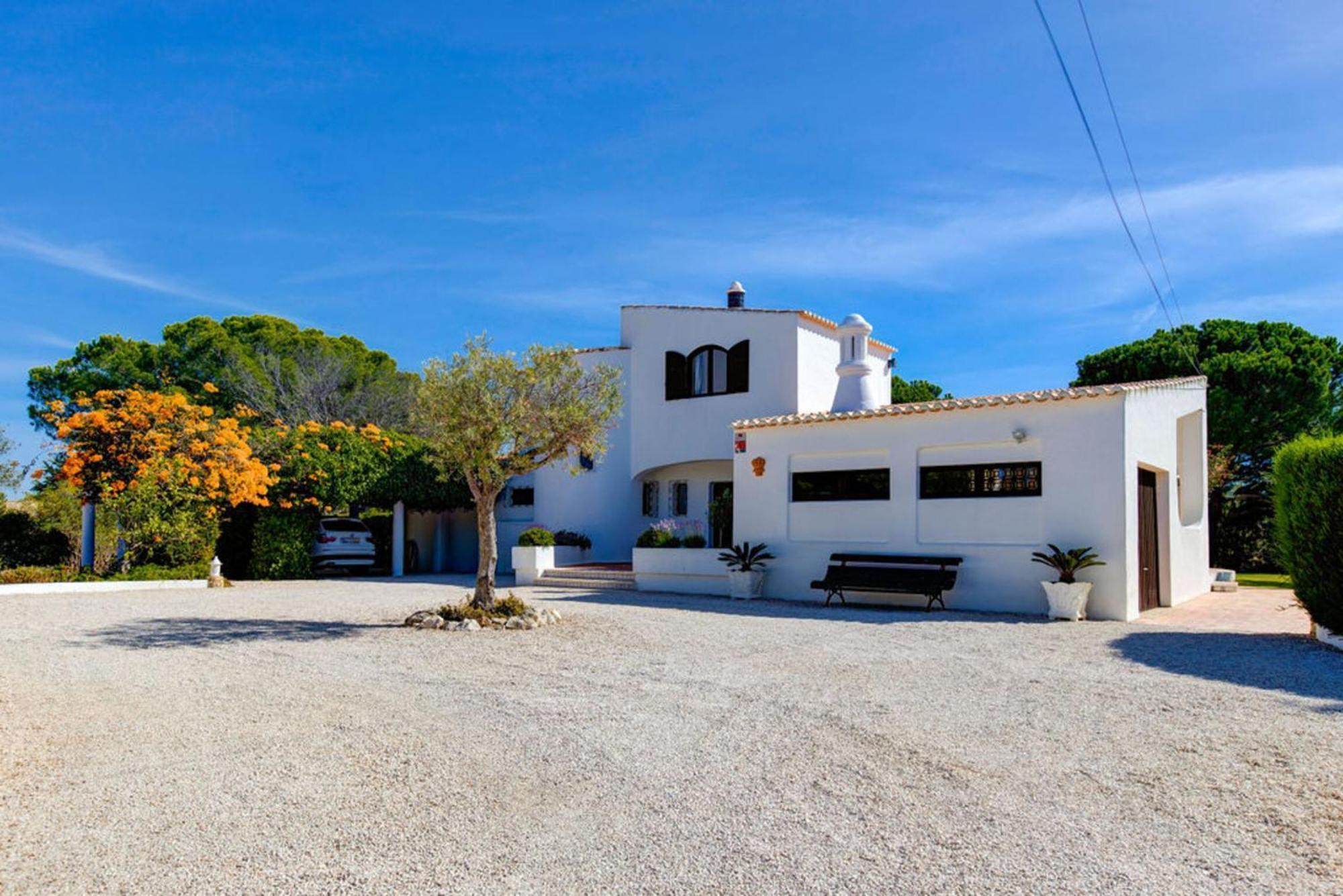 Villa Barlavento - Stunning 4-Bedroom Villa With Tennis Court Carvoeiro  Zewnętrze zdjęcie